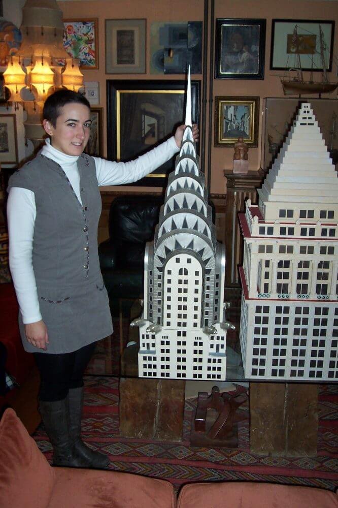 Skyline, proyecto de miniópera - construcción de parte de la escenografía a mitad de tamaño, de Antonio Muñoz