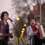ELCHE: Dúa da Pel en La Valona