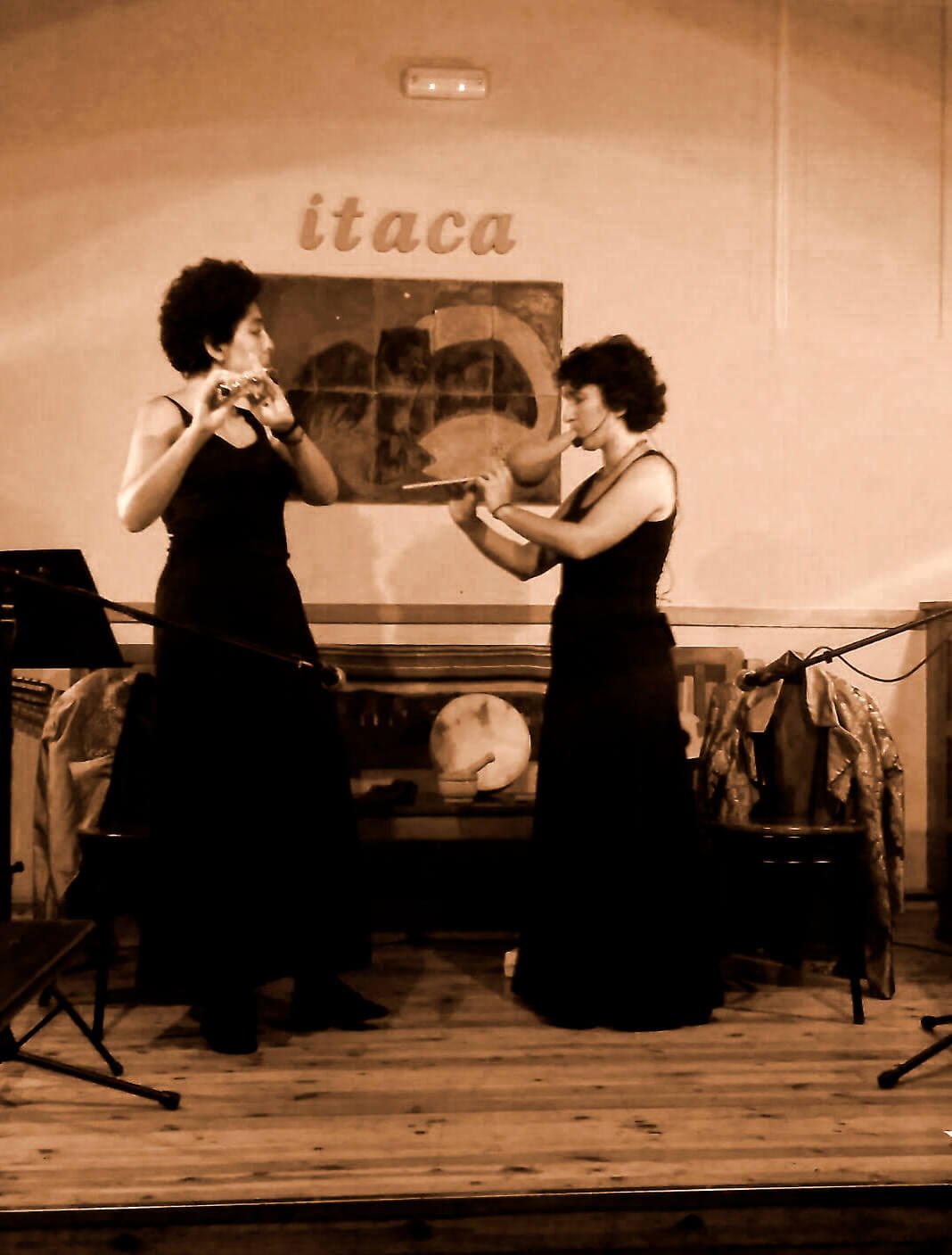 2016'V'13. Murcia. Dúa de Pel en la sala Ítaca - vientos